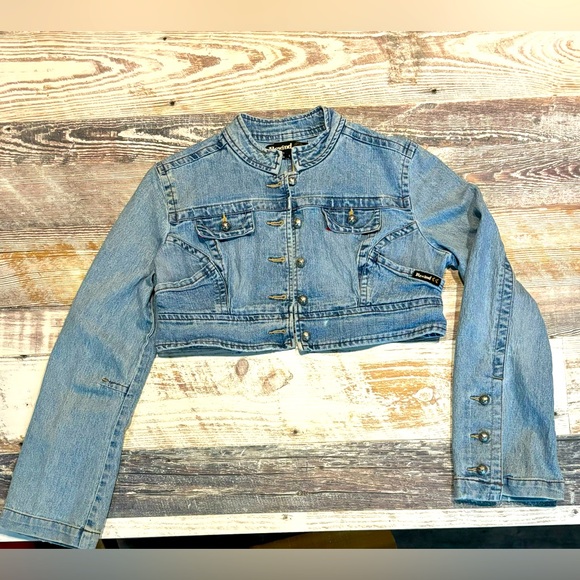 Rewind Jackets & Blazers - Women’s Denim Vintage Crop Jacket, Button up